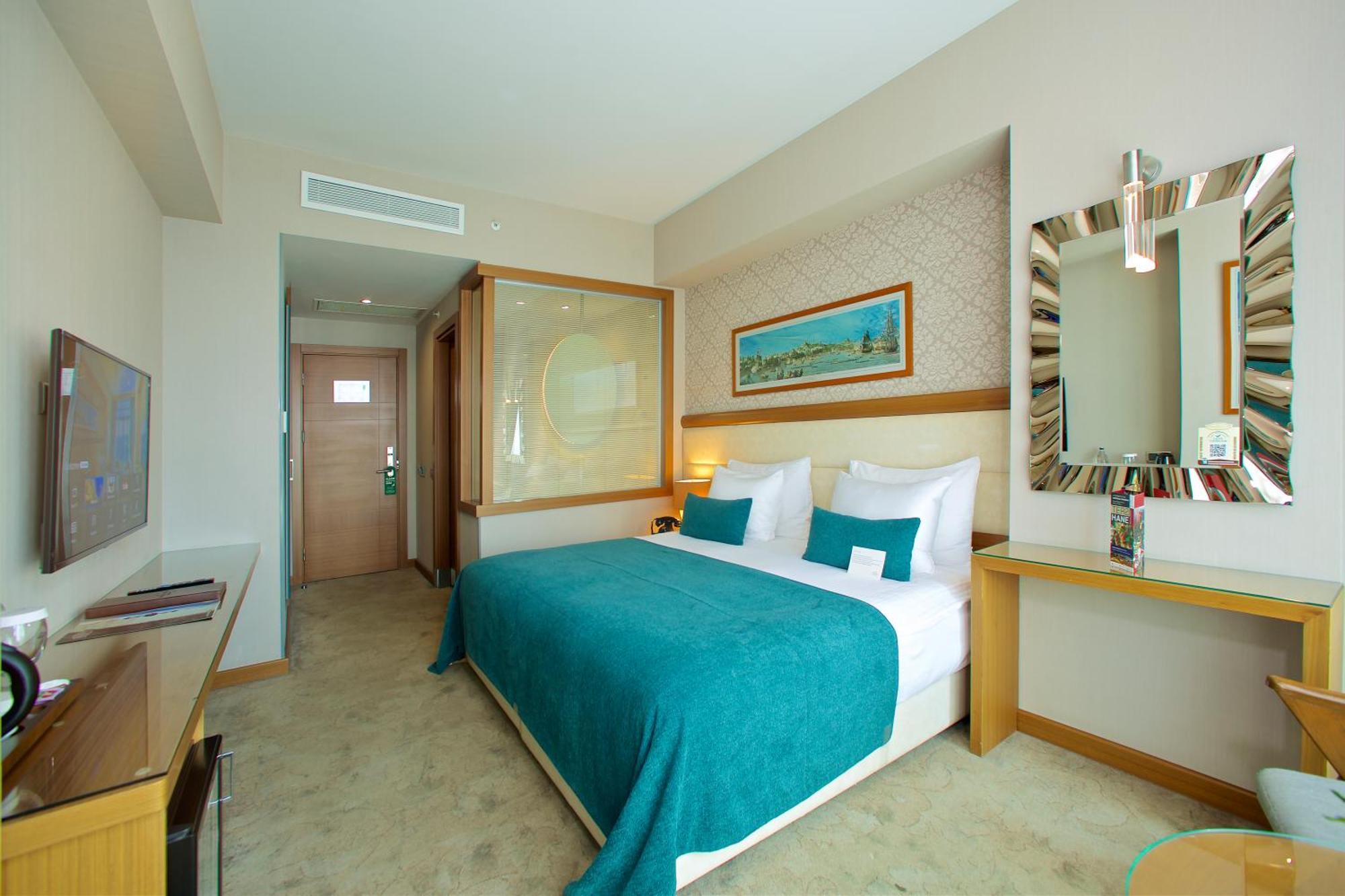 Hotel Momento Golden Horn Истанбул Екстериор снимка