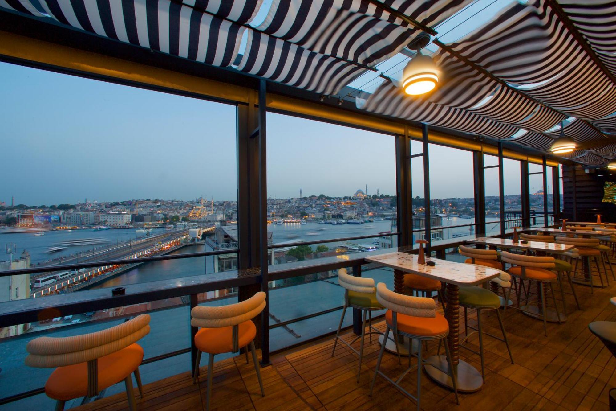Hotel Momento Golden Horn Истанбул Екстериор снимка