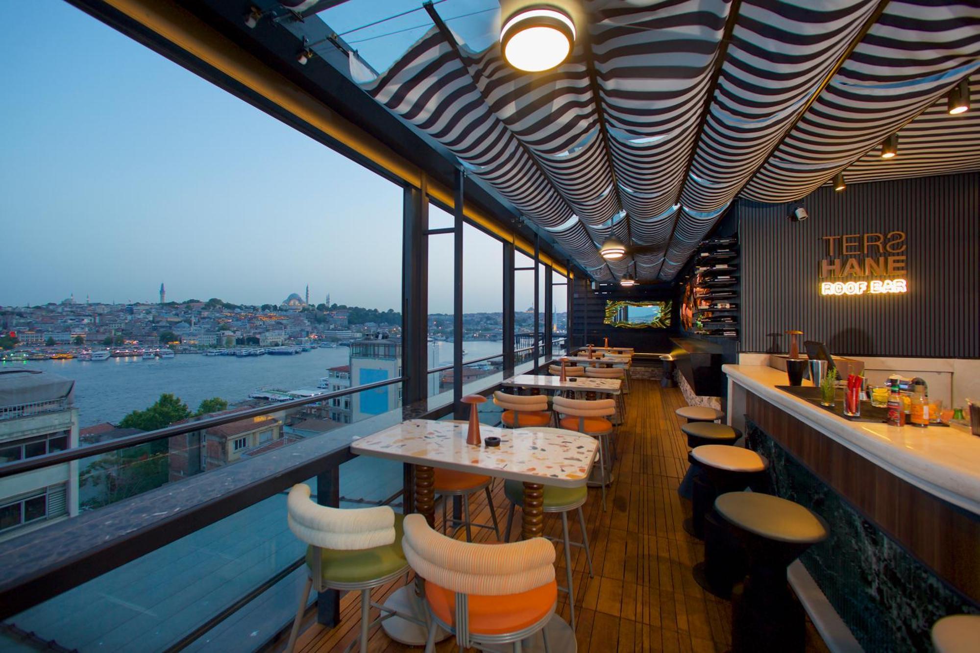 Hotel Momento Golden Horn Истанбул Екстериор снимка